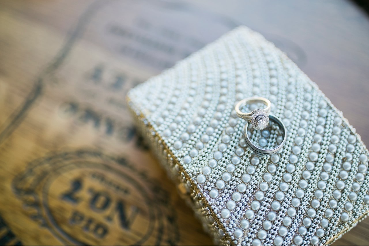 SHOP VINTAGE ENGAGEMENT RINGS AT EXCLUSIVELY DIAMONDS